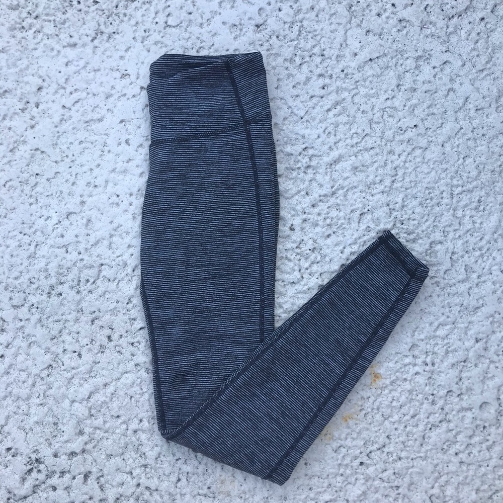 athletic leggings